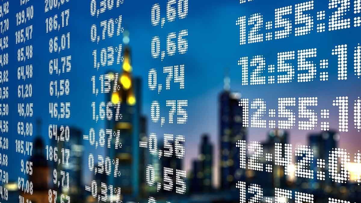 Exploring Subsectors in Financial Stocks